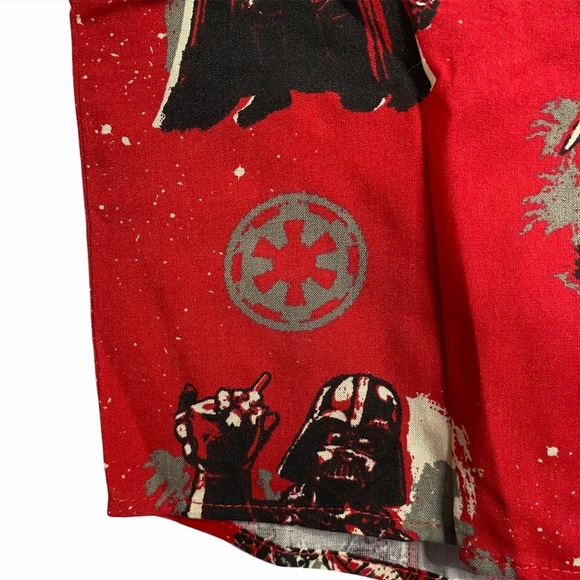 Star Wars Imperial Dark Side Red Hawaiian Shirt Small S Fandom Deathstar Vader - Picture 9 of 13